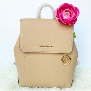 Michael Kors Bags - NWT Michael Kors Hayes Backpack Michael Kors Bags - NWT Michael Kors Hayes Backpack